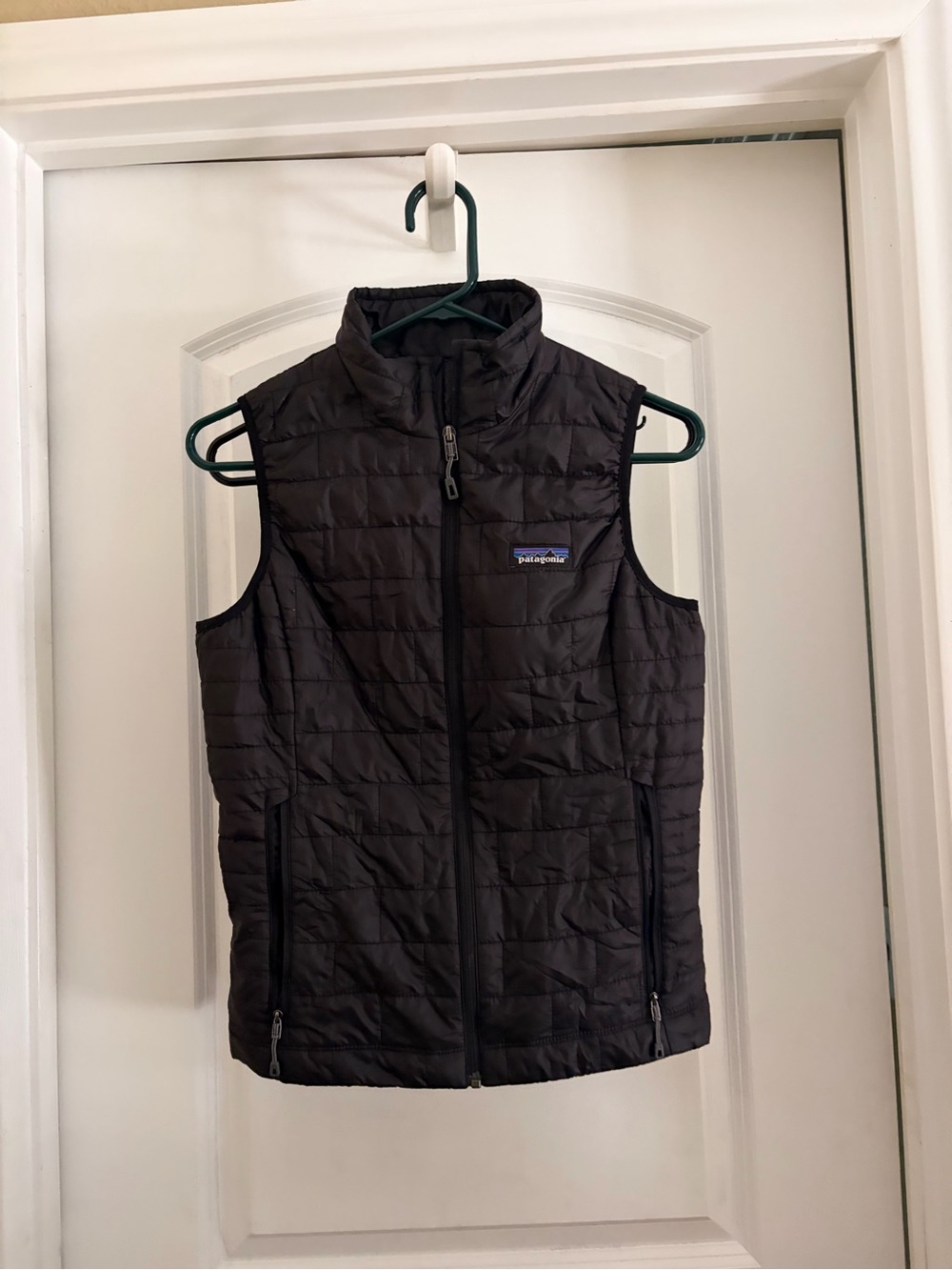 Patagonia Nano Puff Vest Womens xs Black Quilted Full Zip Puffer Jacket